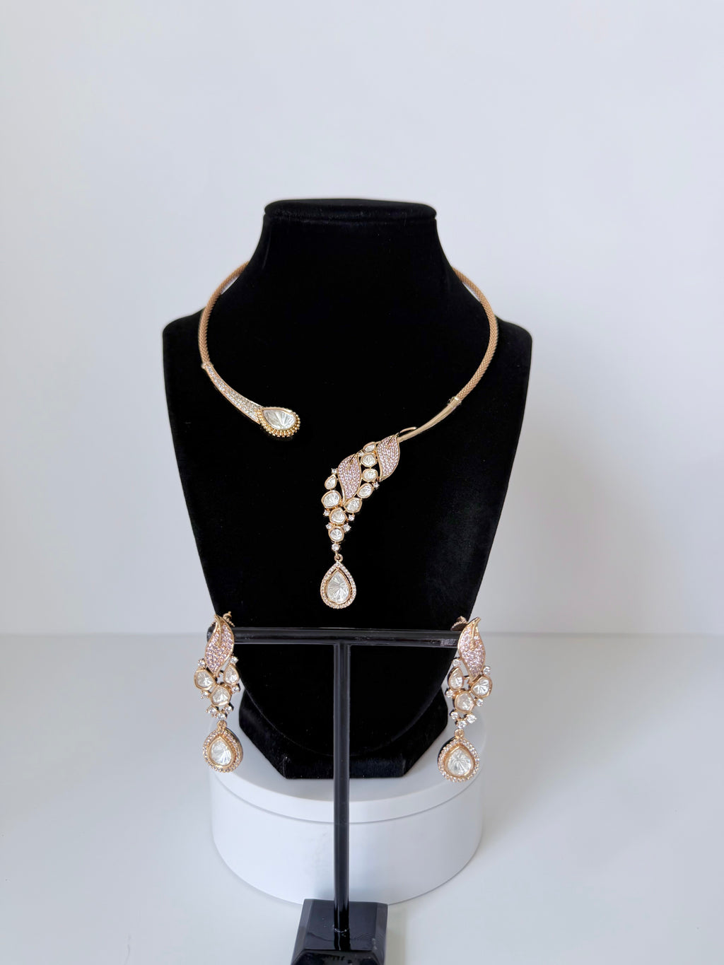 Premium Moissanite Hasli Nura Necklace Set with Earrings