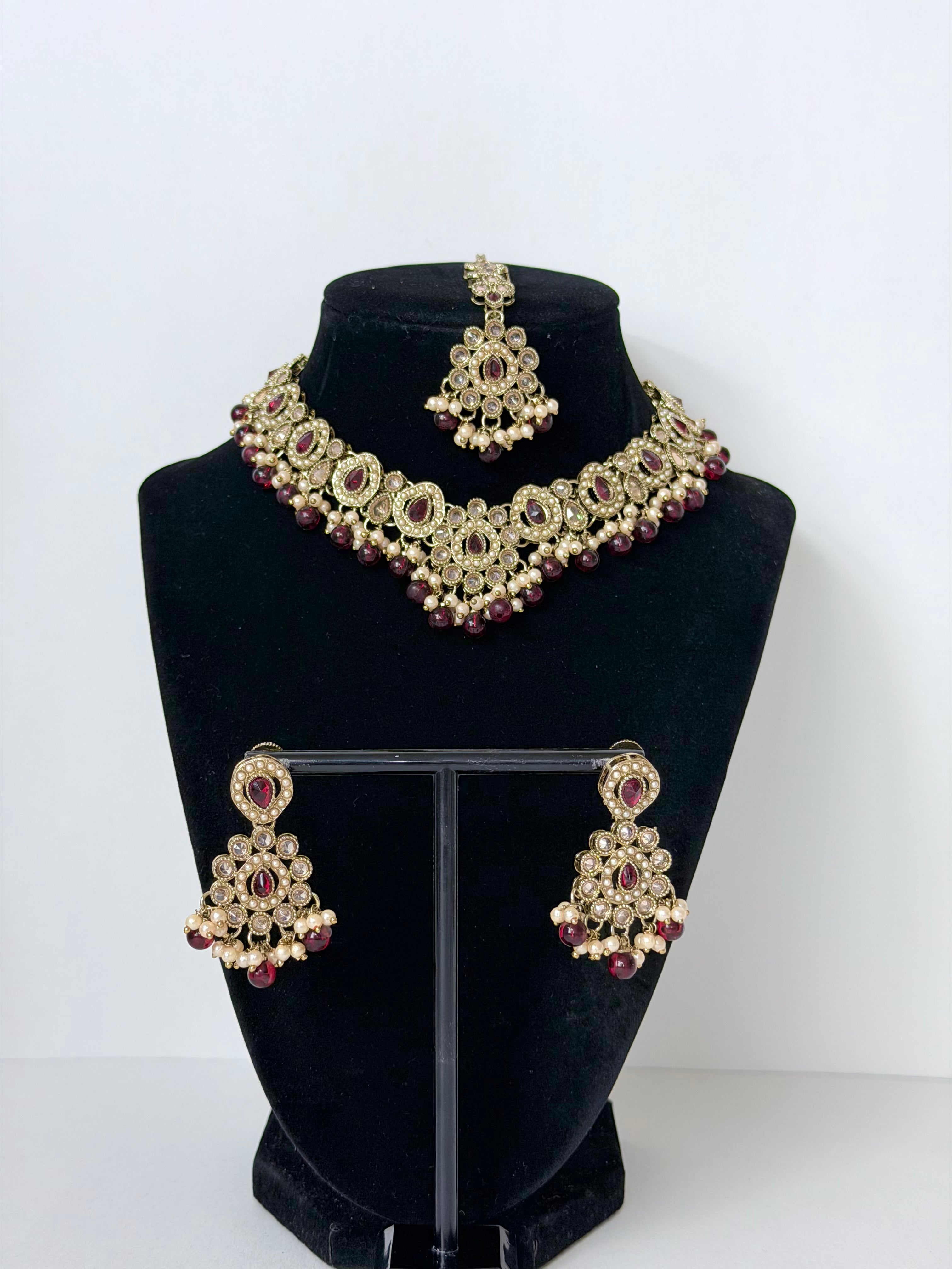 Bollywood Polki Ira Necklace with Earrings and Mangtika
