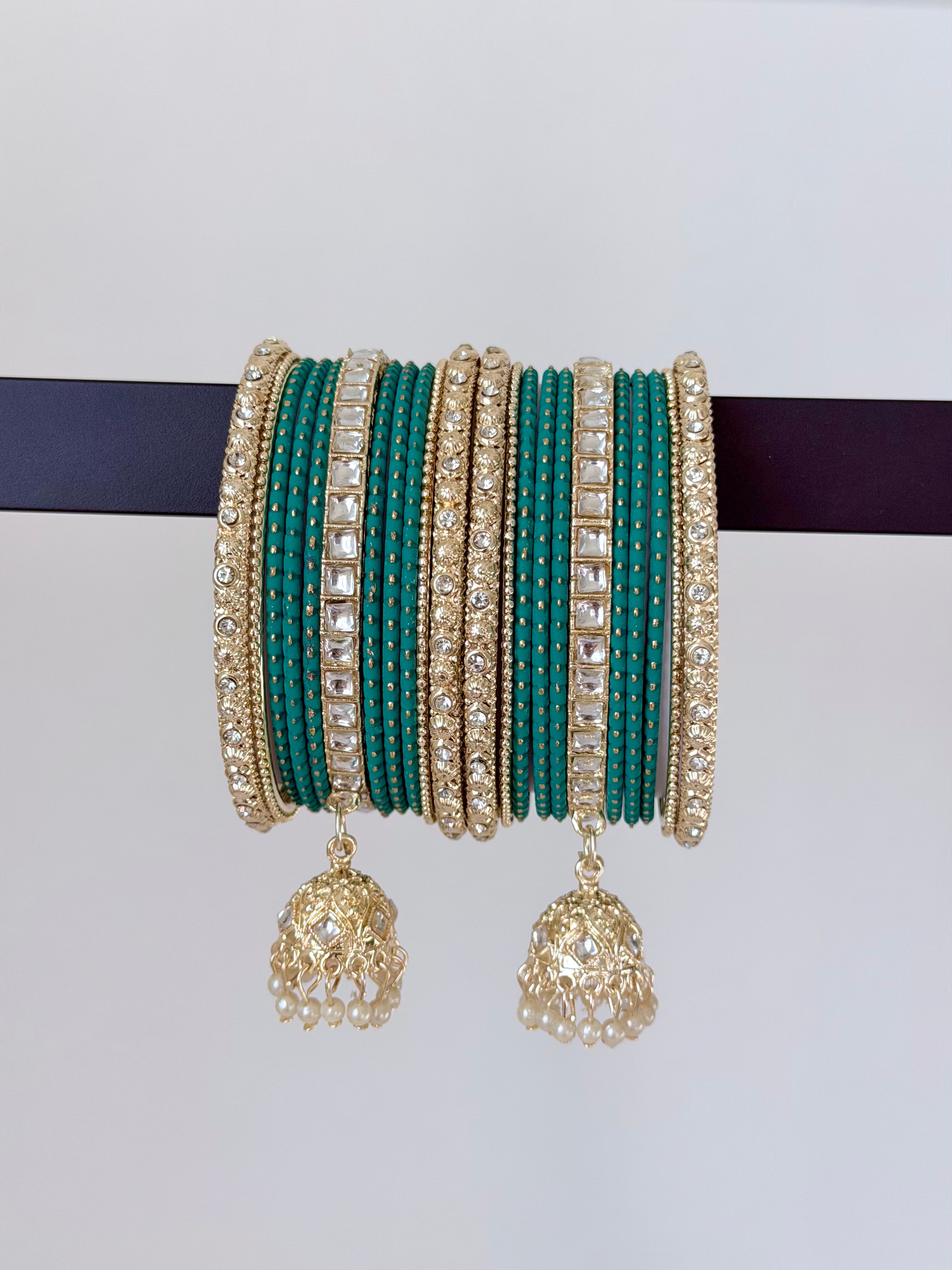 Vanya Bangles Set Size 2.10
