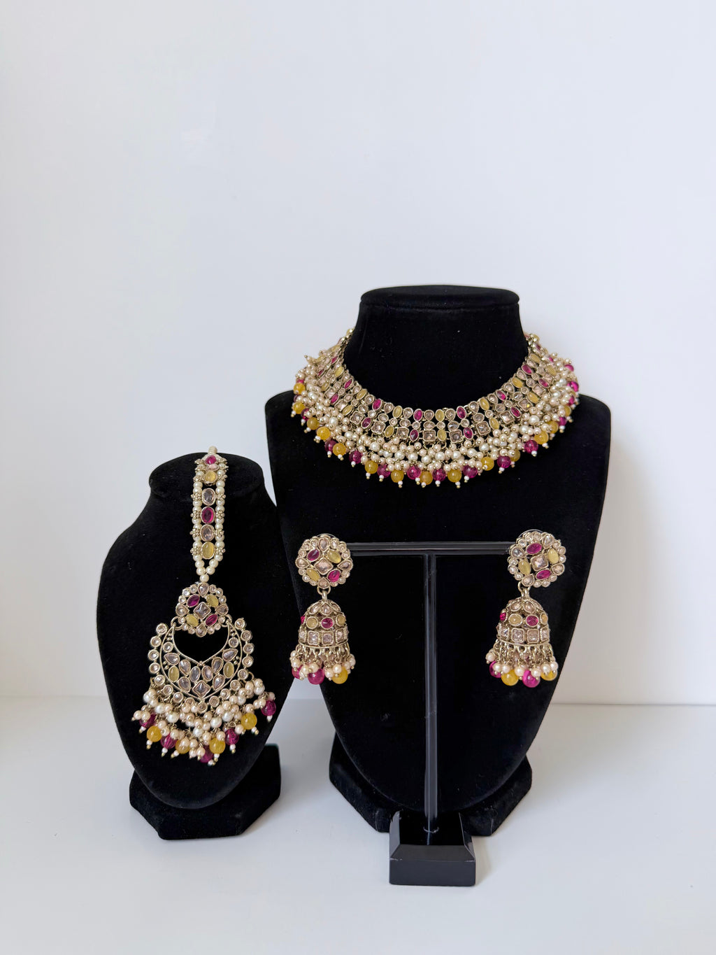 Bollywood Polki Pratha Necklace Set with Jhumka and Mangtika