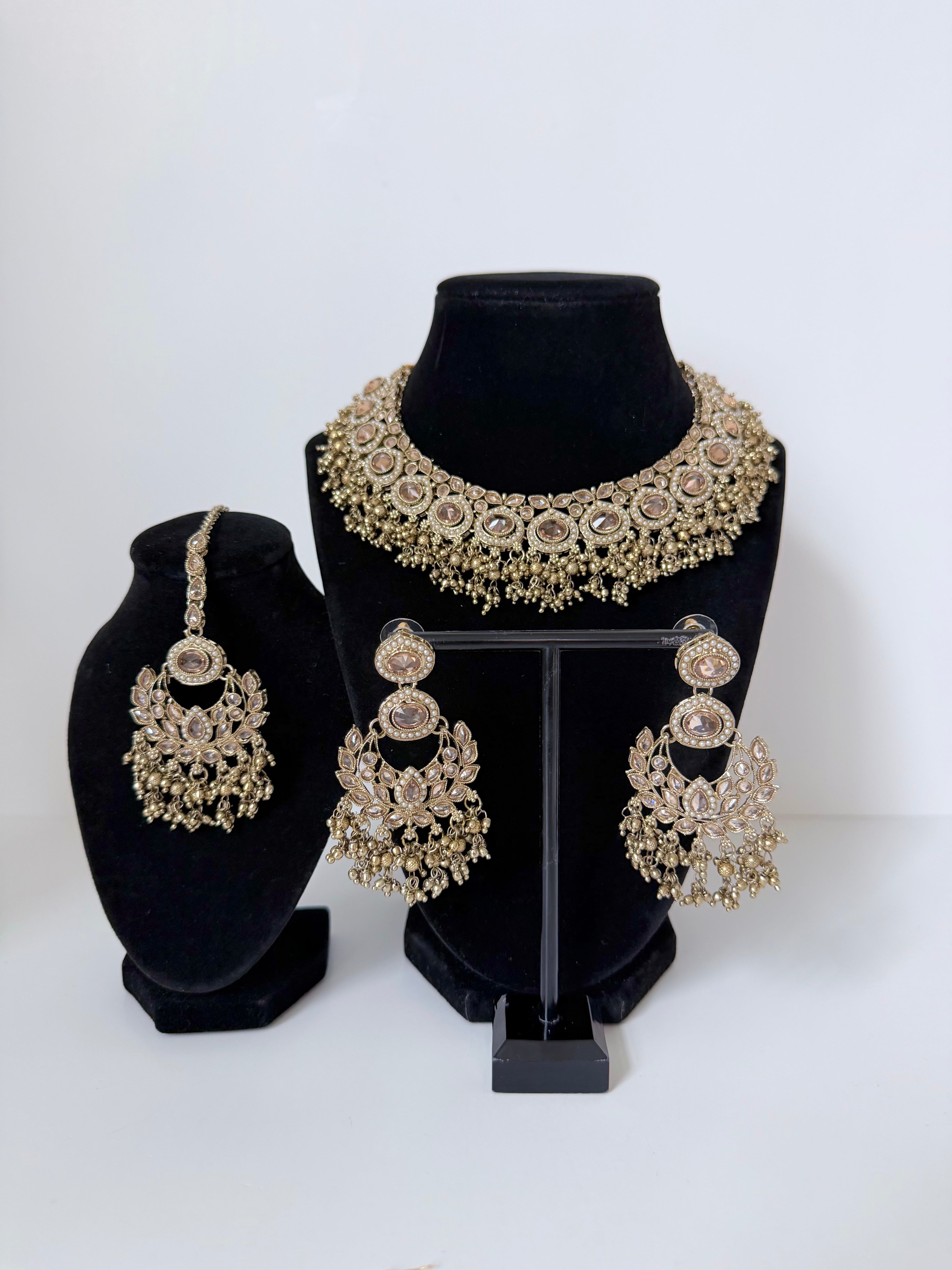 Bollywood Polki Azmira Lightweight Necklace set with Earrings and Tikka