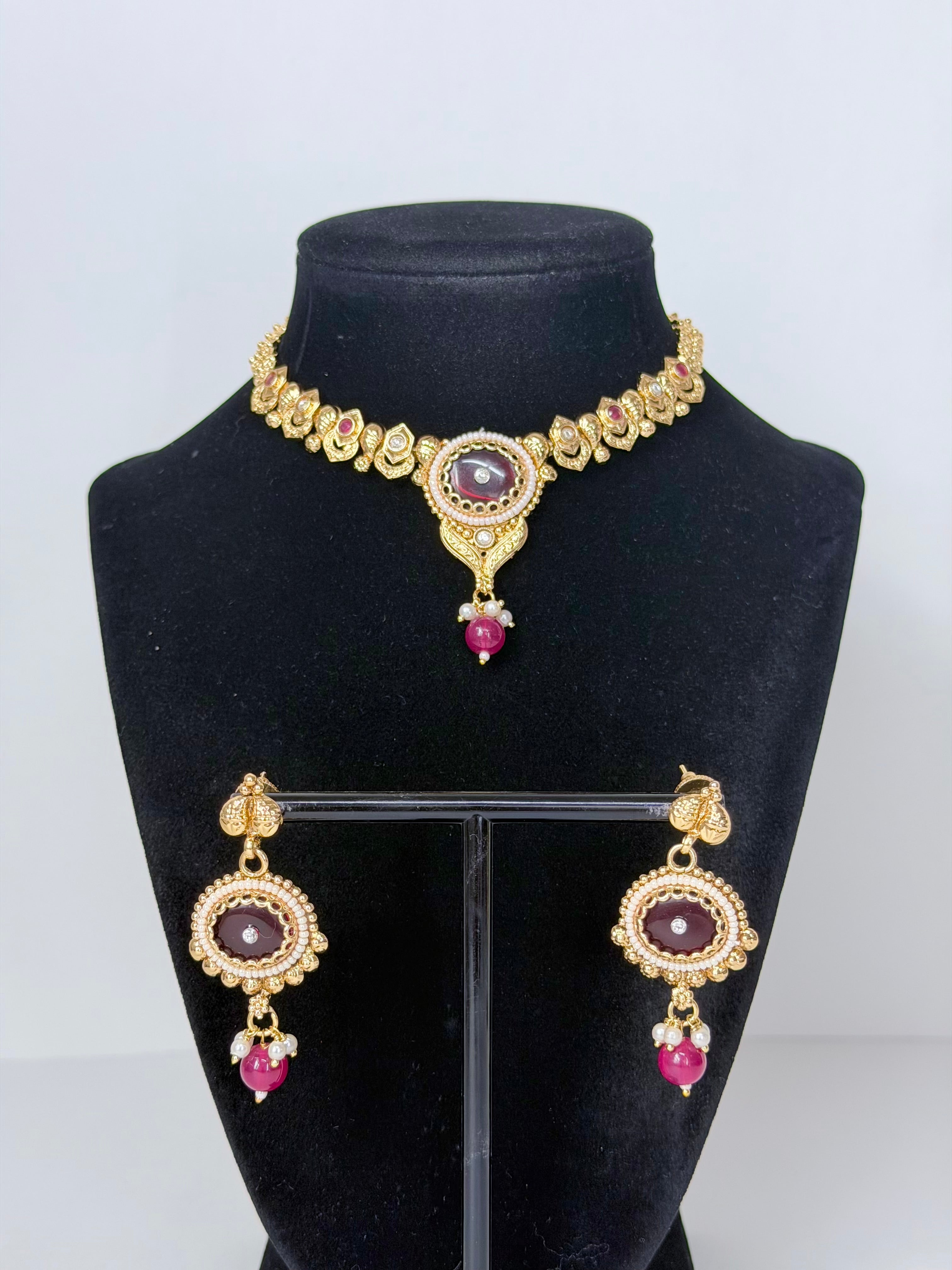 Bollywood Sleek Aafreen Heritage collections Necklace Set with Earrings