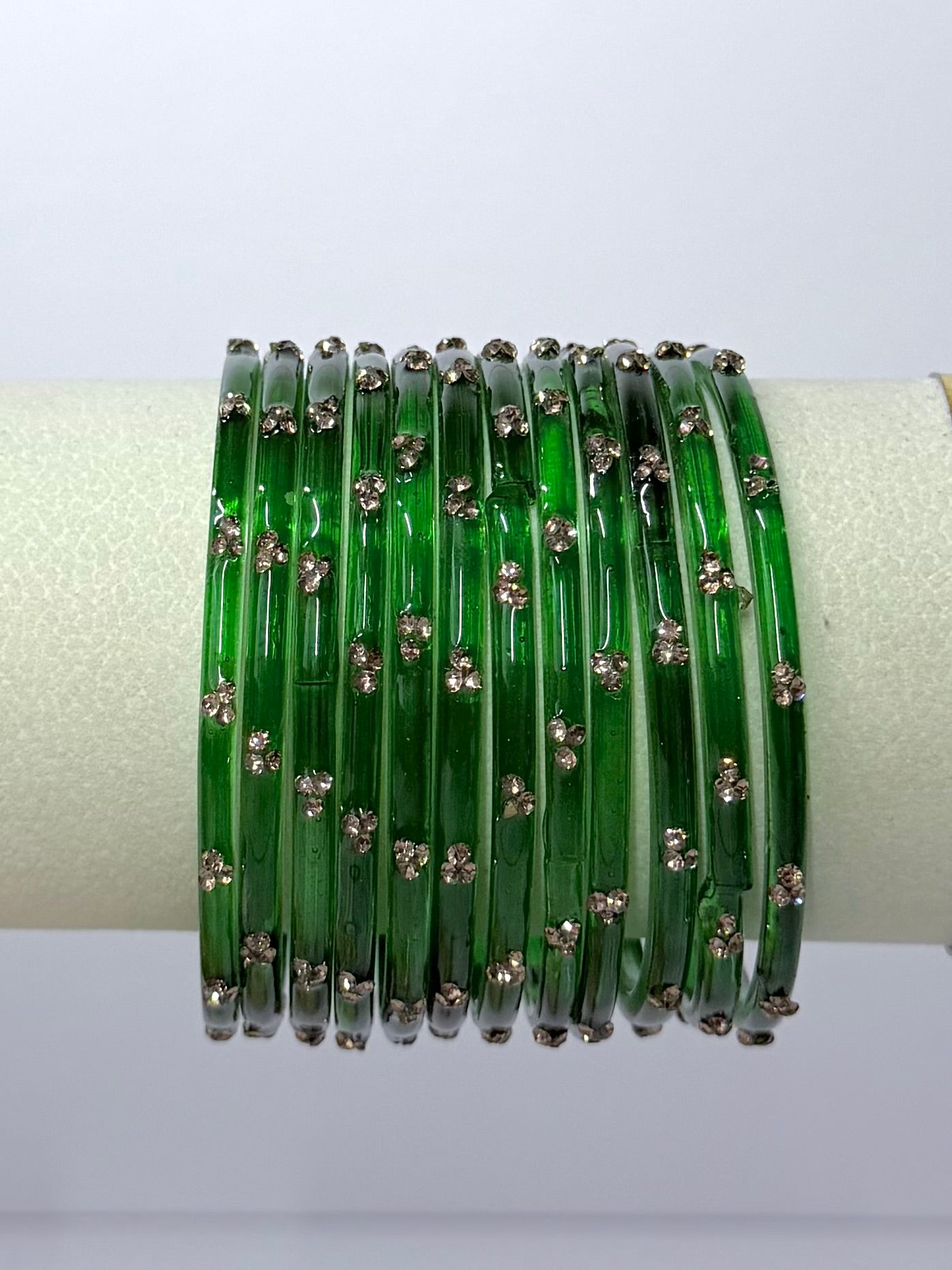 Trending Viral Glass Bangles - Colorful Glass Bangles for All Occasions 12 pcs