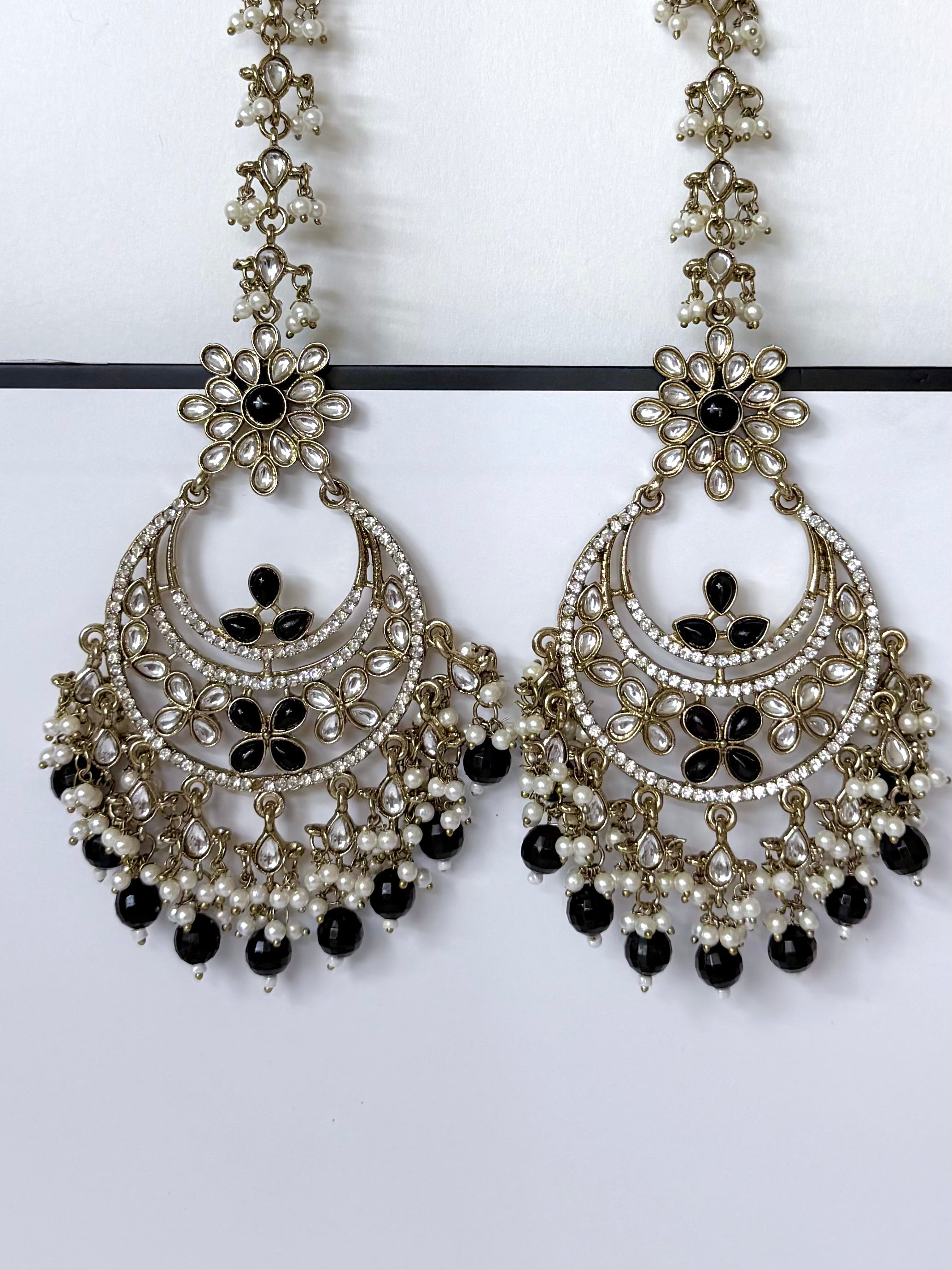 Bollywood Aarika Kundan Chandbali Earrings with Earchain
