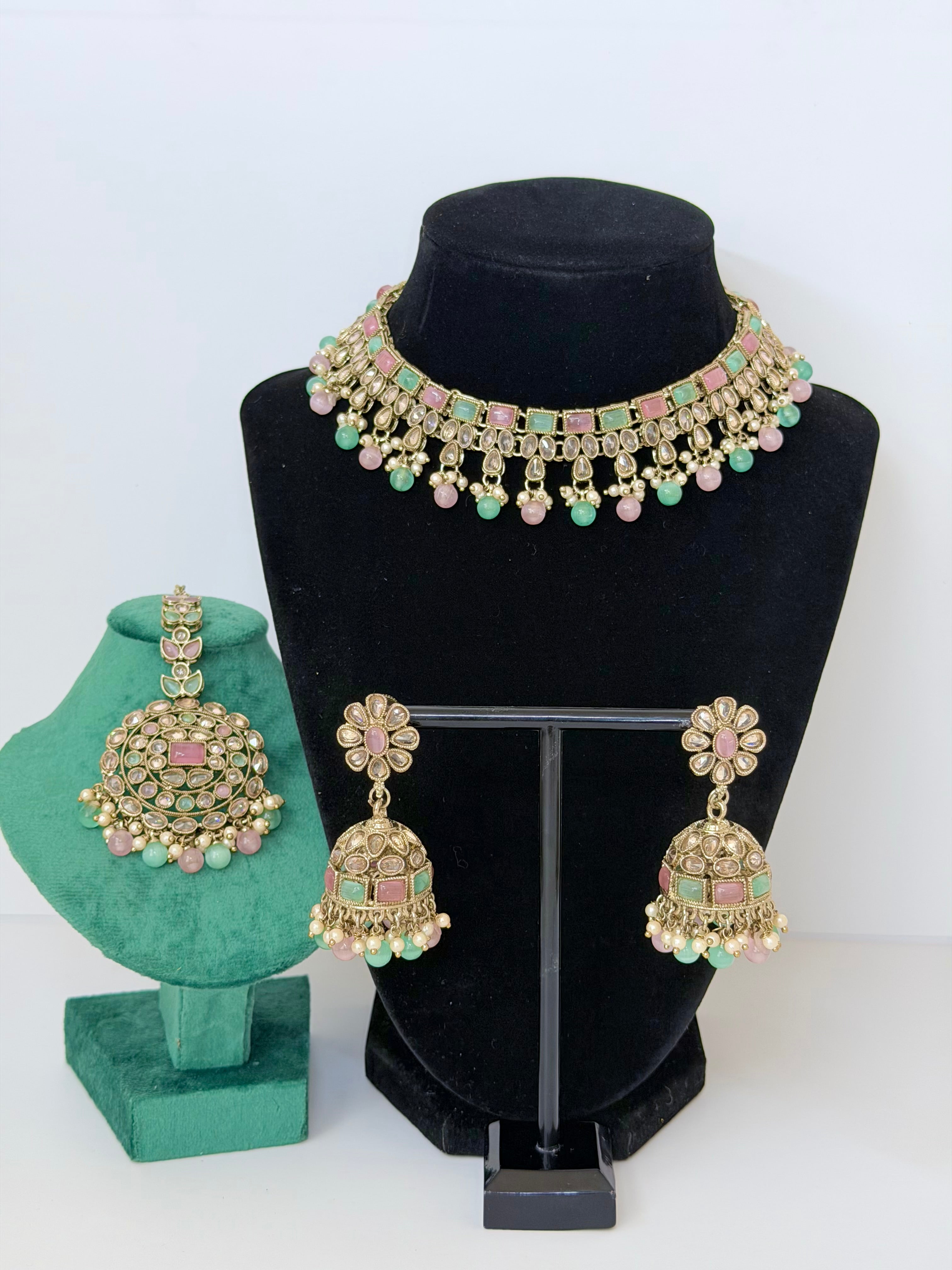 Bollywood Lightweight Polki Juhi Necklace Set with Jhumka and Mangtika
