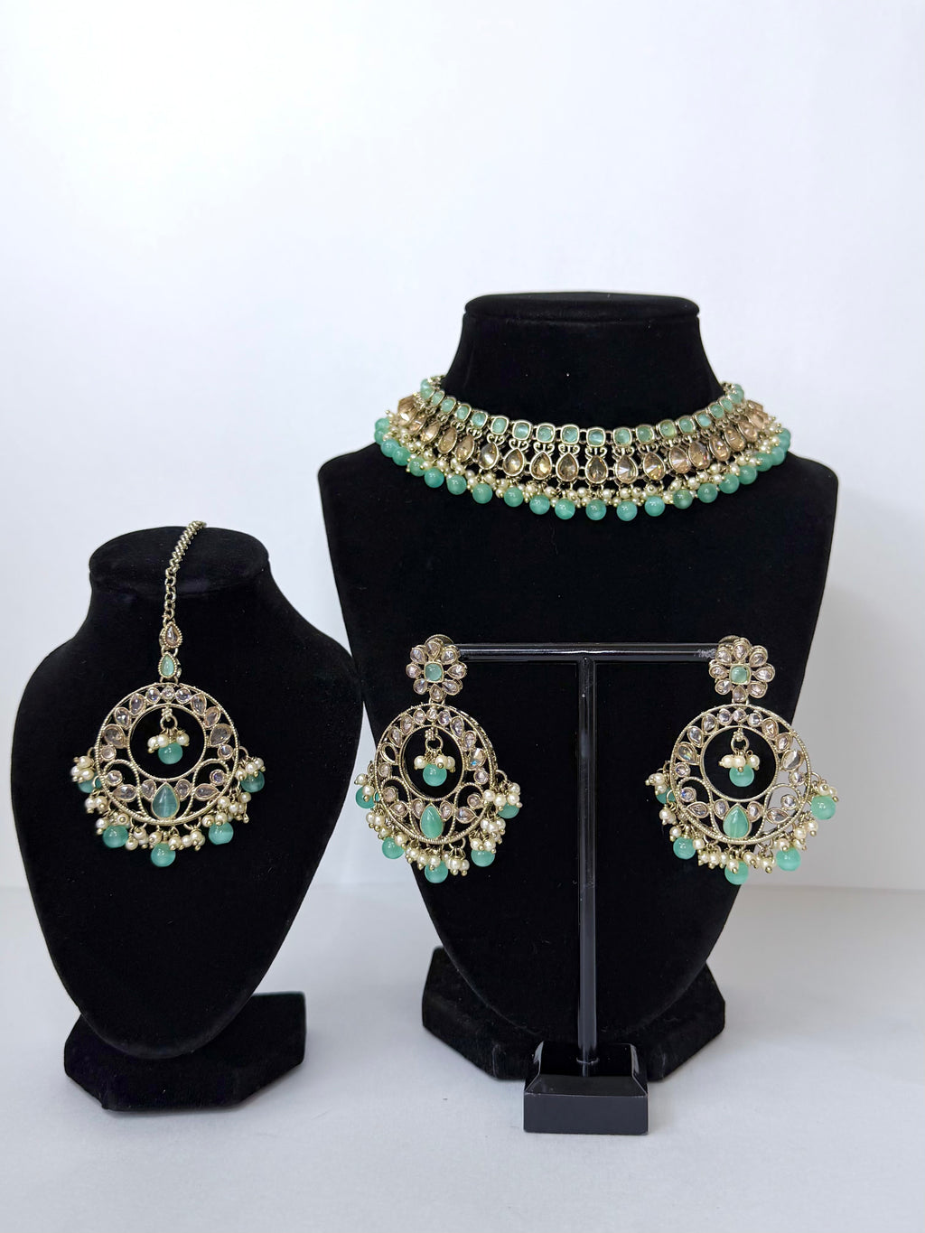 Bollywood Polki Ruhani Necklace Set with Earrings and MangTika