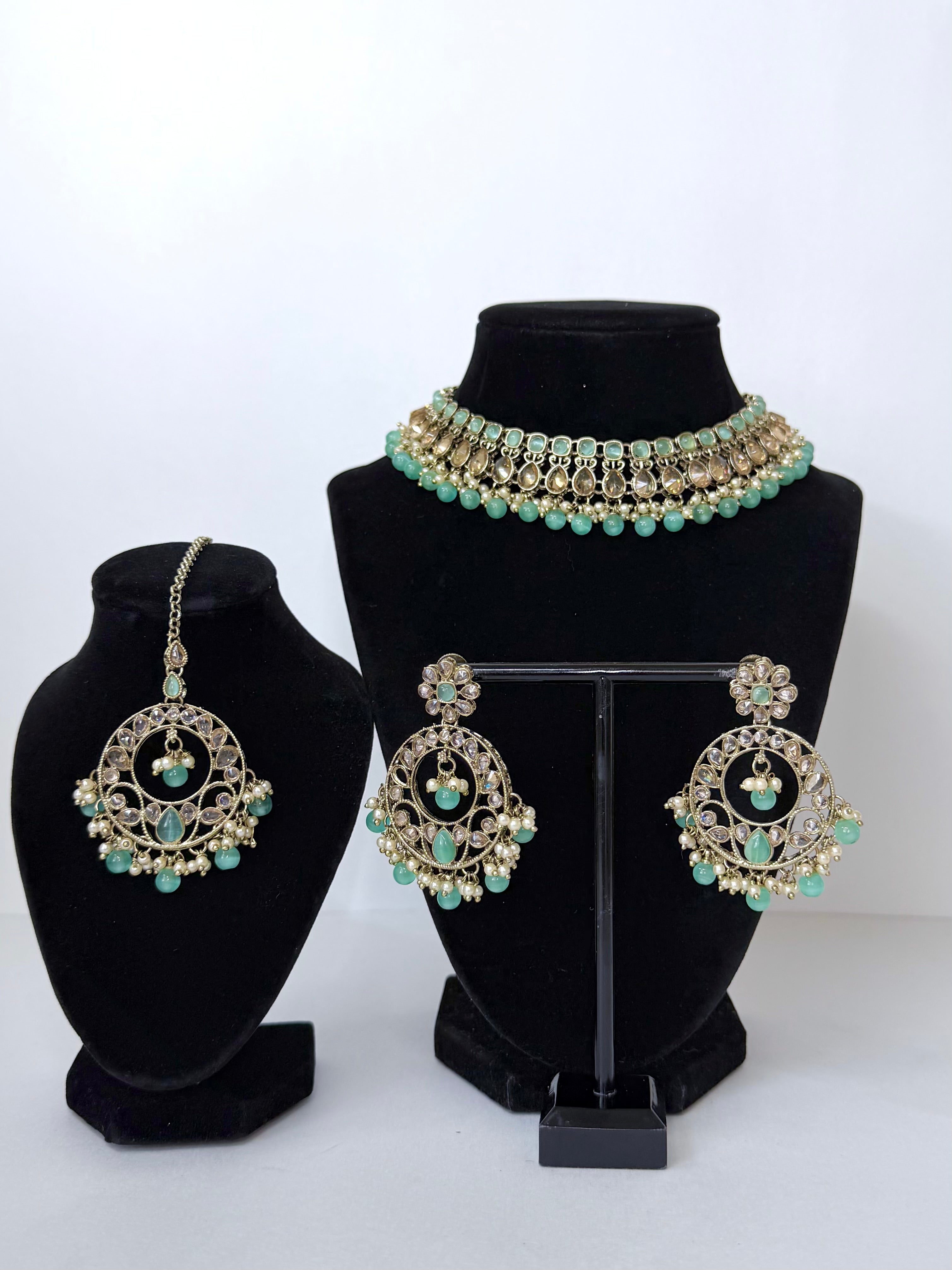 Bollywood Polki Ruhani Necklace Set with Earrings and MangTika