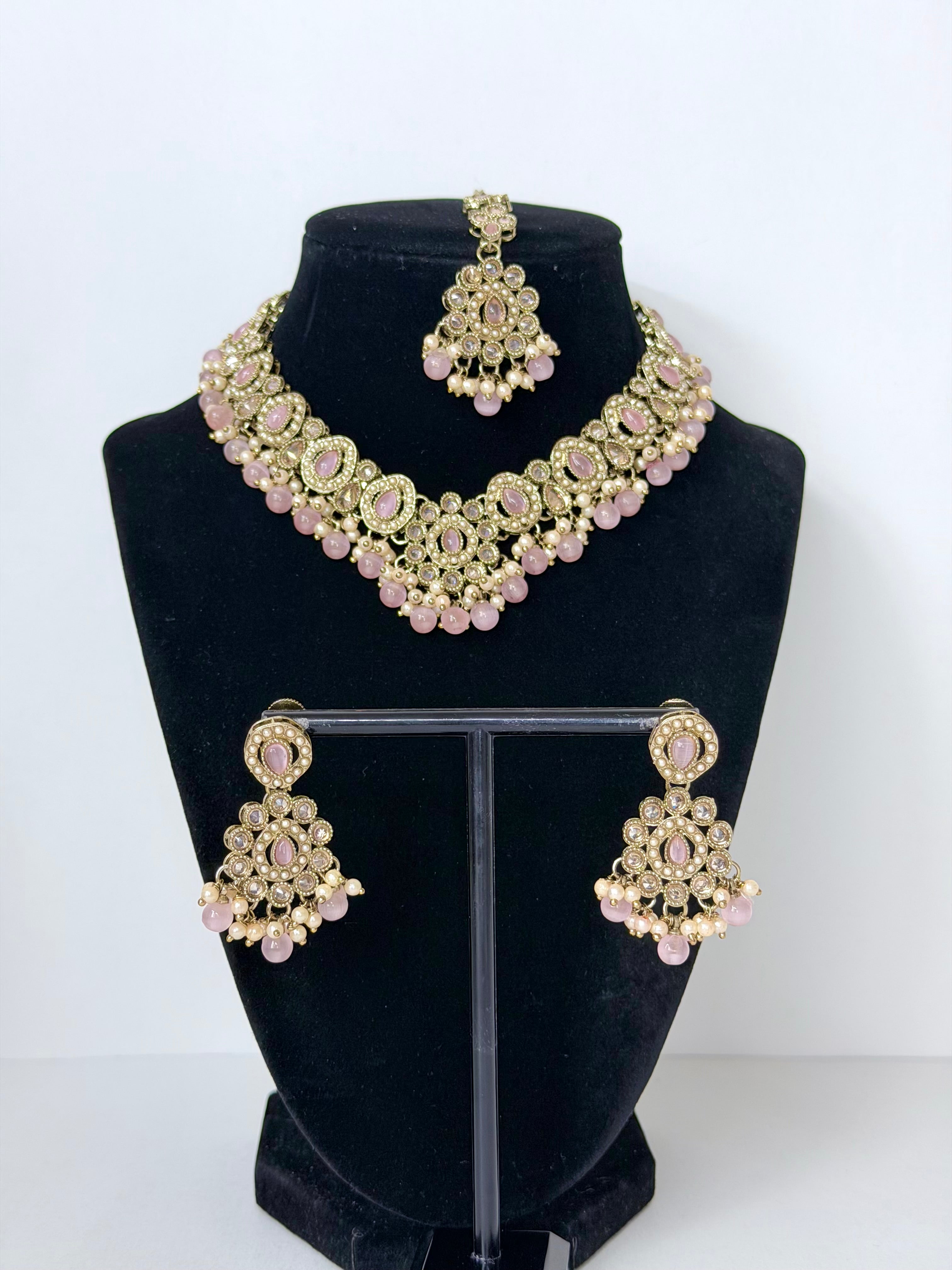 Bollywood Polki Ira Necklace with Earrings and Mangtika