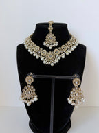 Bollywood Polki Ira Necklace with Earrings and Mangtika