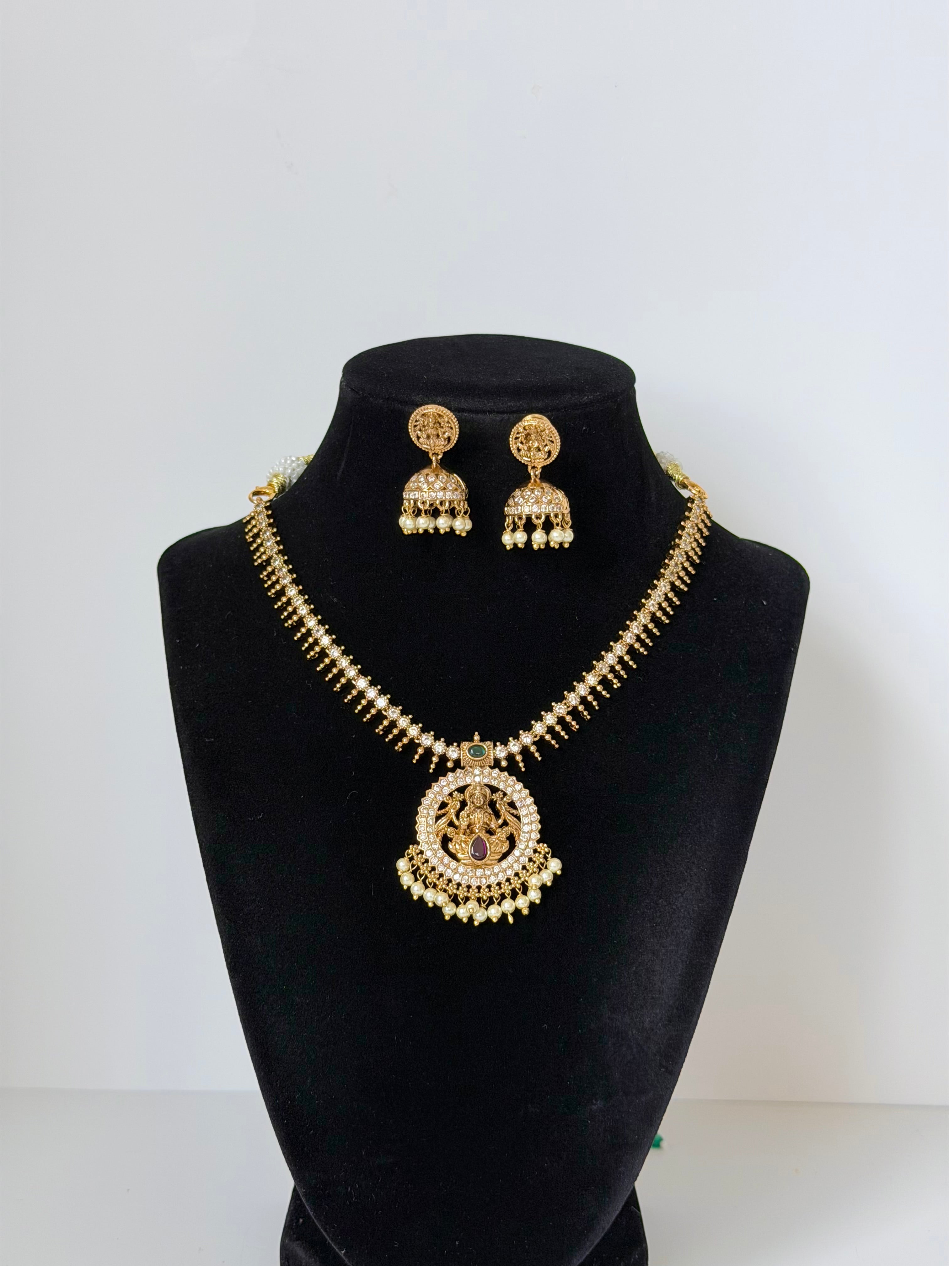 Kaveri Traditional South Indian Necklace with Jhumka