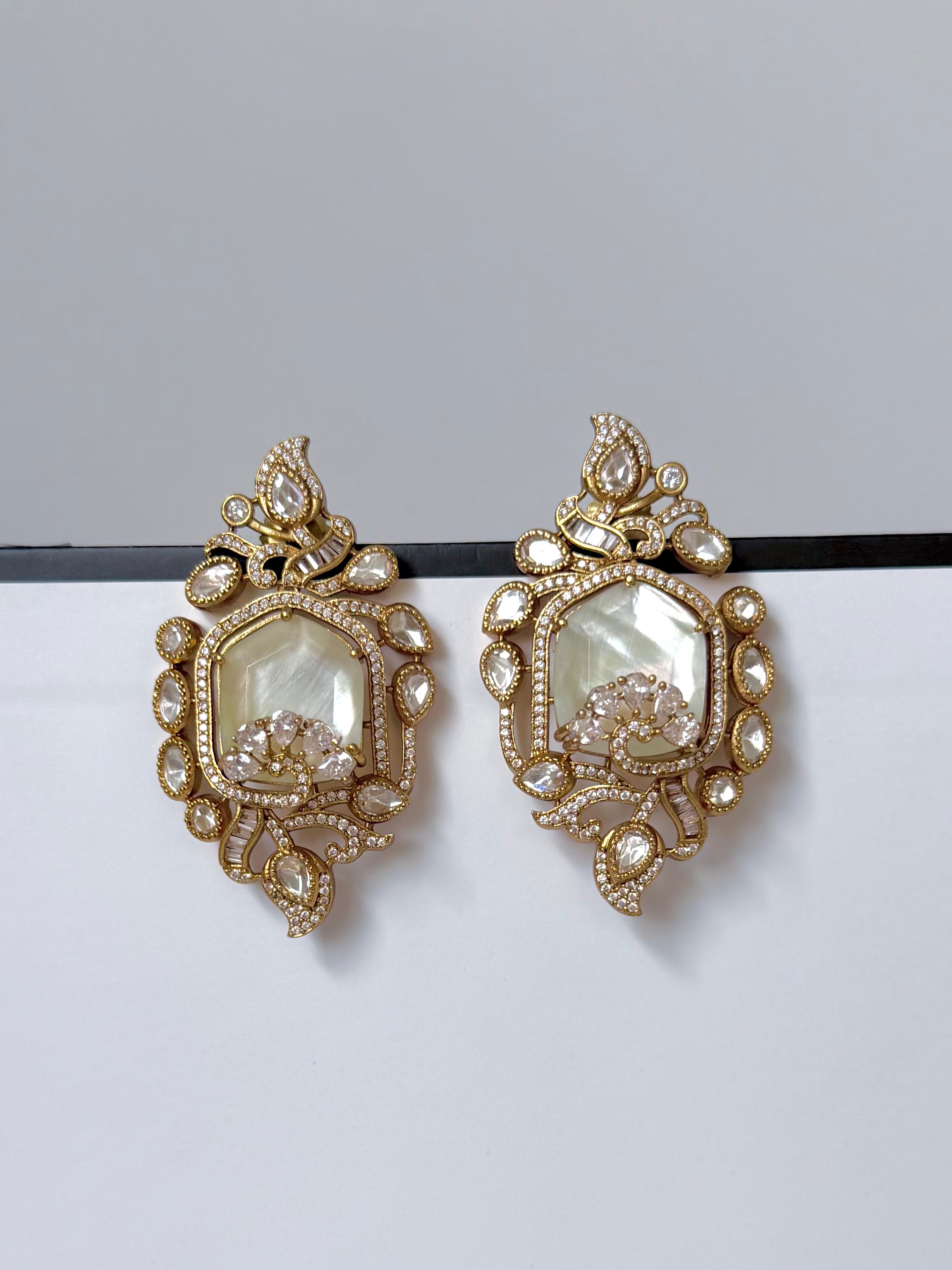 Premium Chahat Doublet Earrings