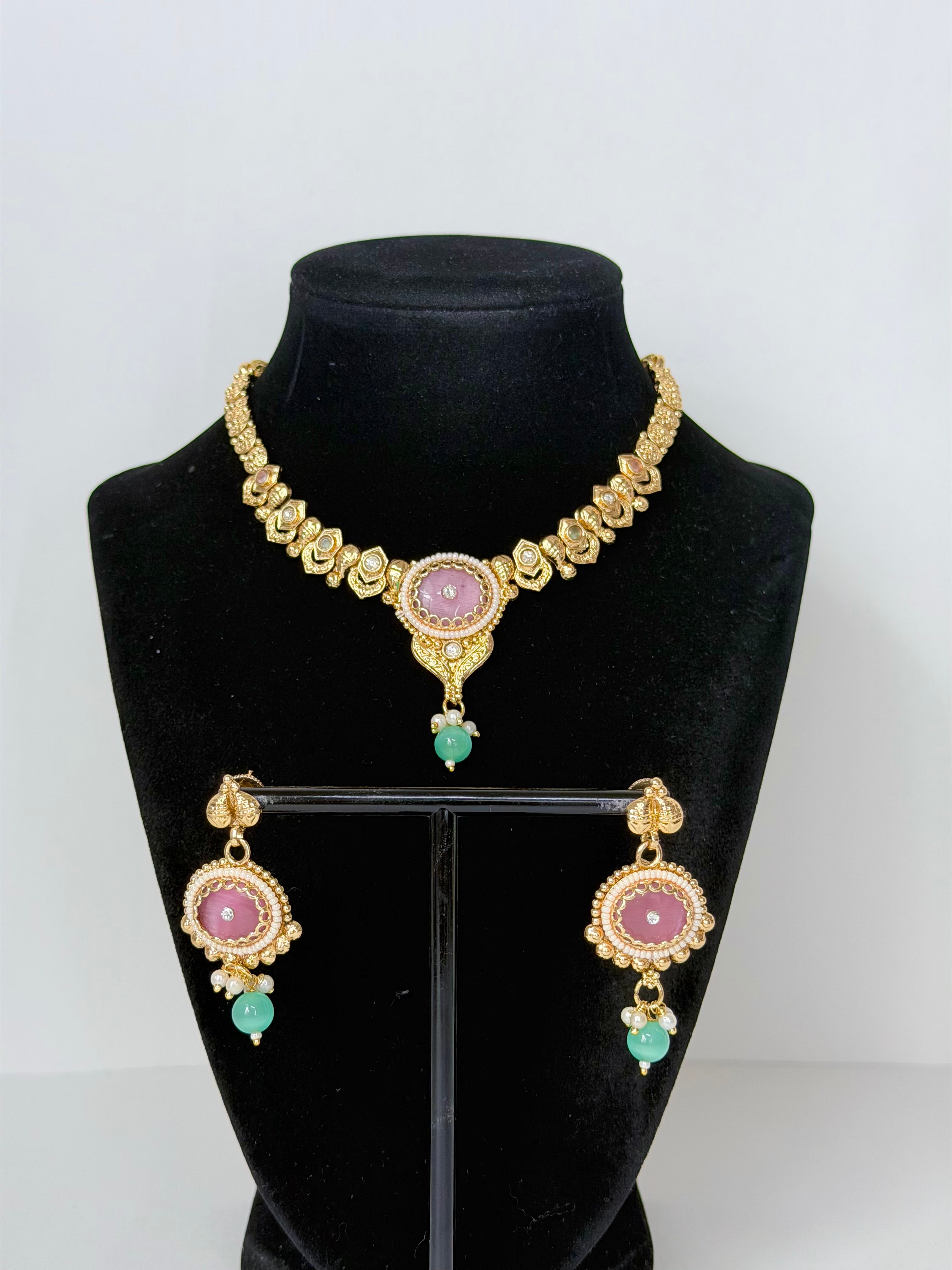Bollywood Sleek Aafreen Heritage collections Necklace Set with Earrings