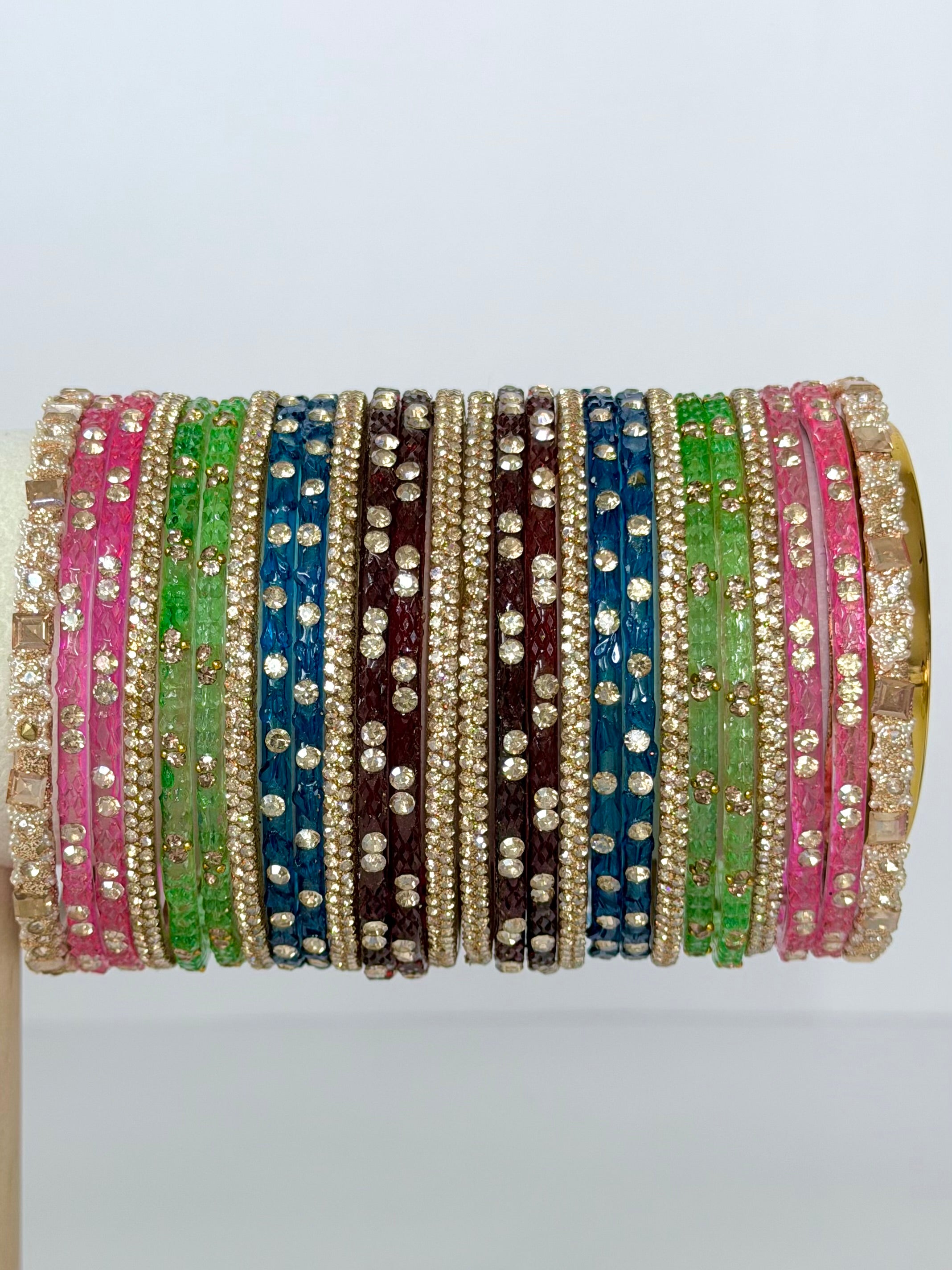 Trending Sajni Glass Bangles Set