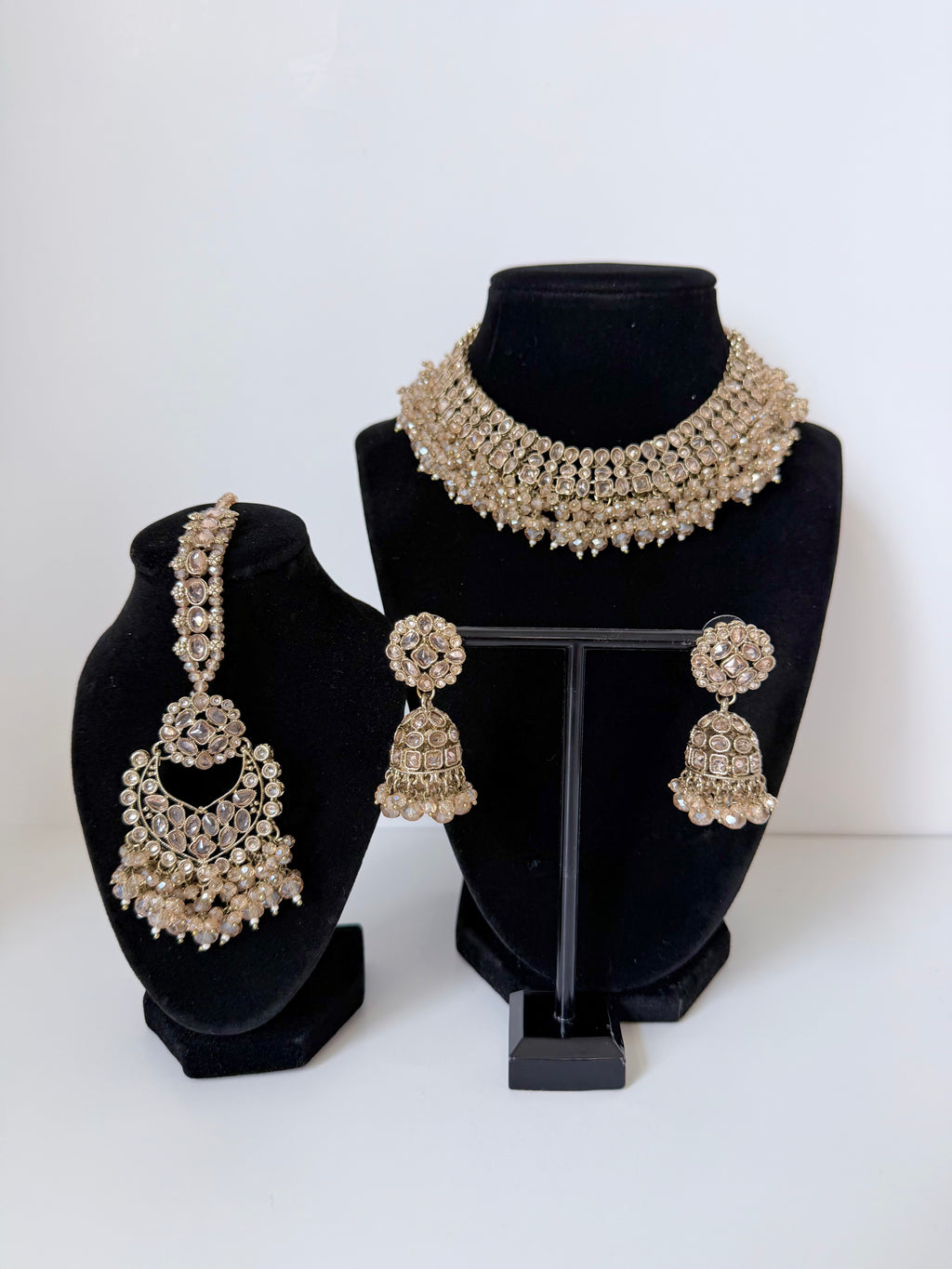 Bollywood Polki Pratha Necklace Set with Jhumka and Mangtika