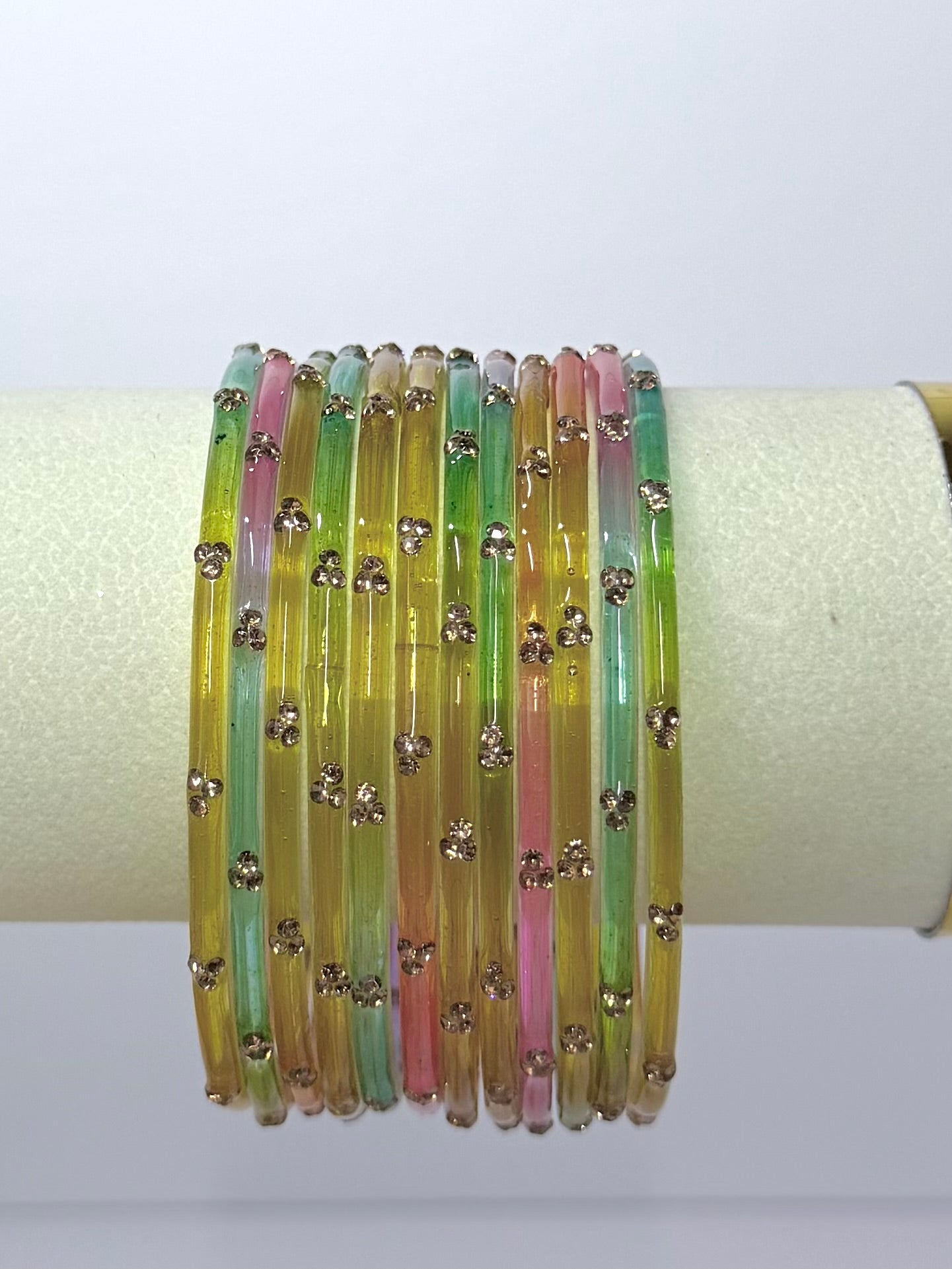 Trending Viral Glass Bangles - Colorful Glass Bangles for All Occasions 12 pcs