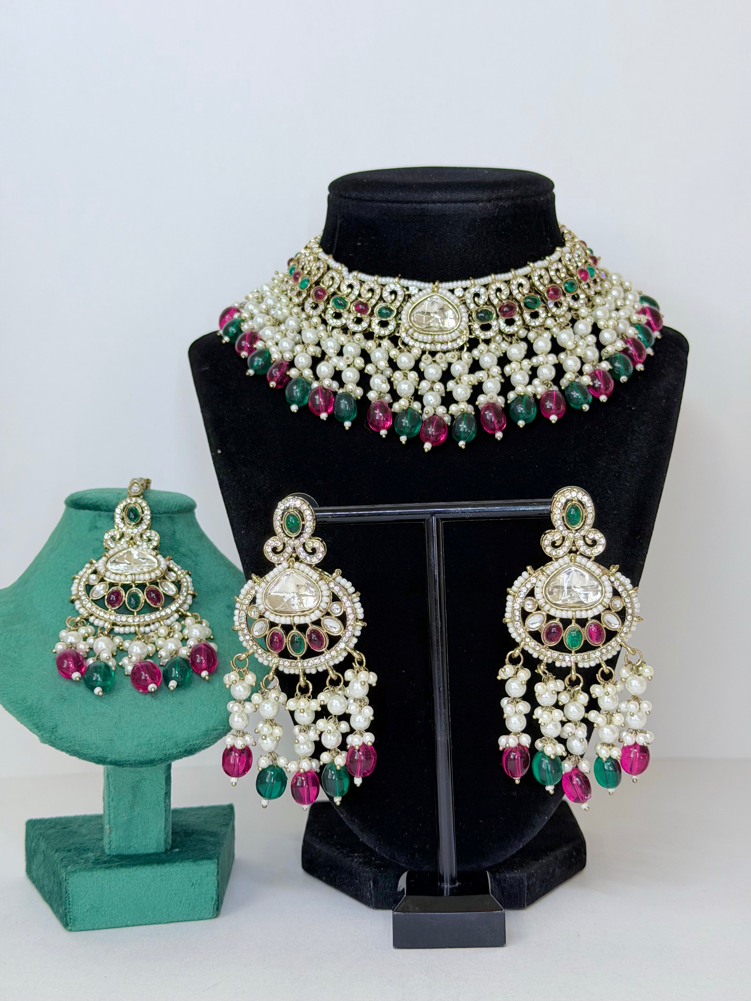 Bollywood Necklace Nazrana  Kundan Necklace Set with Earrings and Mangtika