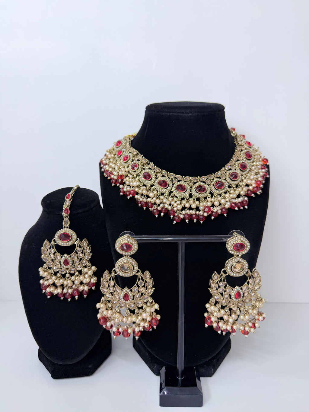 Bollywood Polki Azmira Lightweight Necklace set with Earrings and Tikka