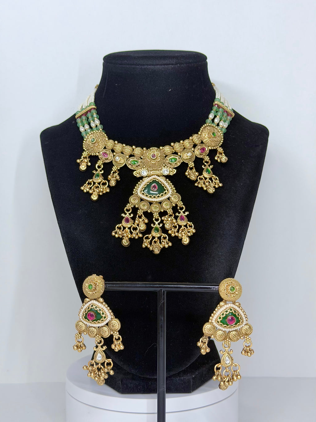 Heritage Collections Necklace Set with Earrings