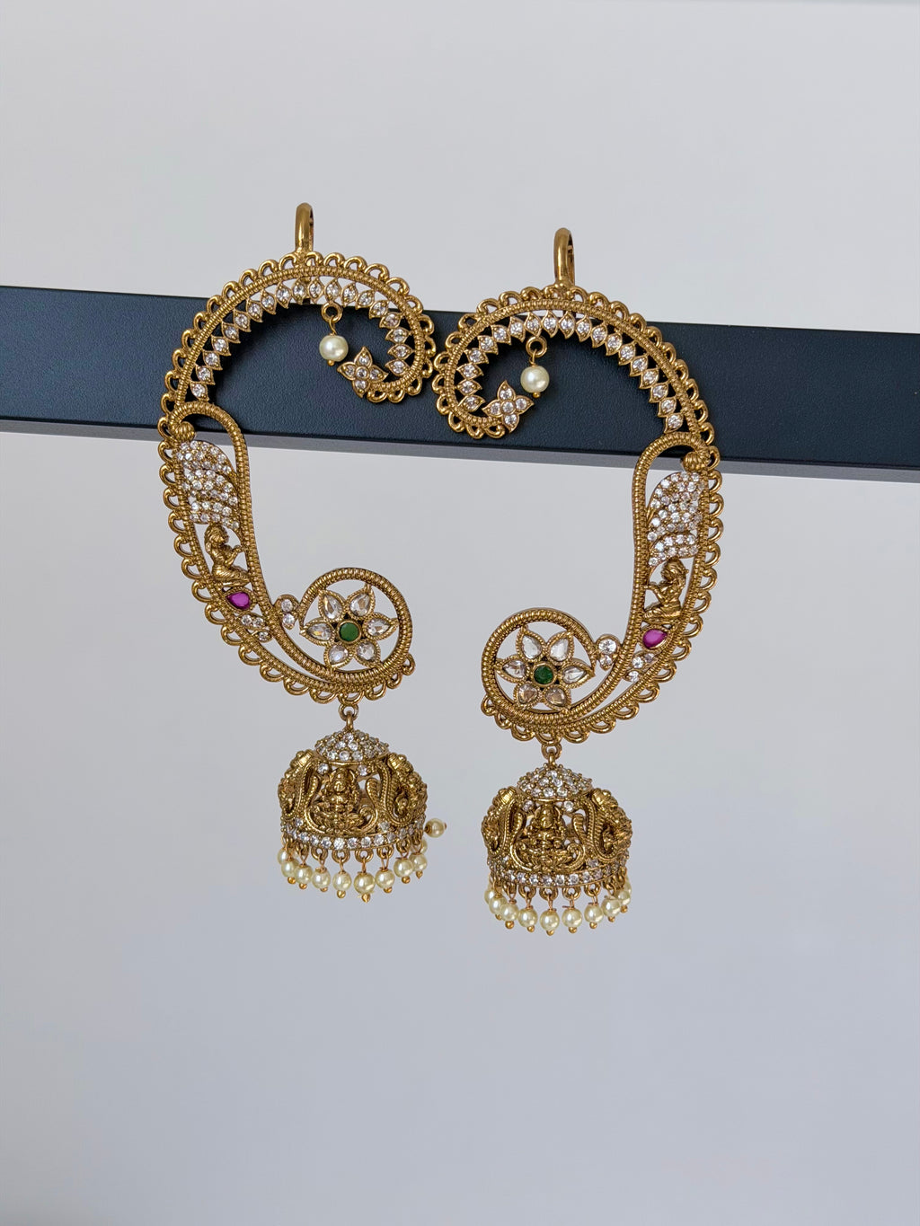Traditional Earcuff