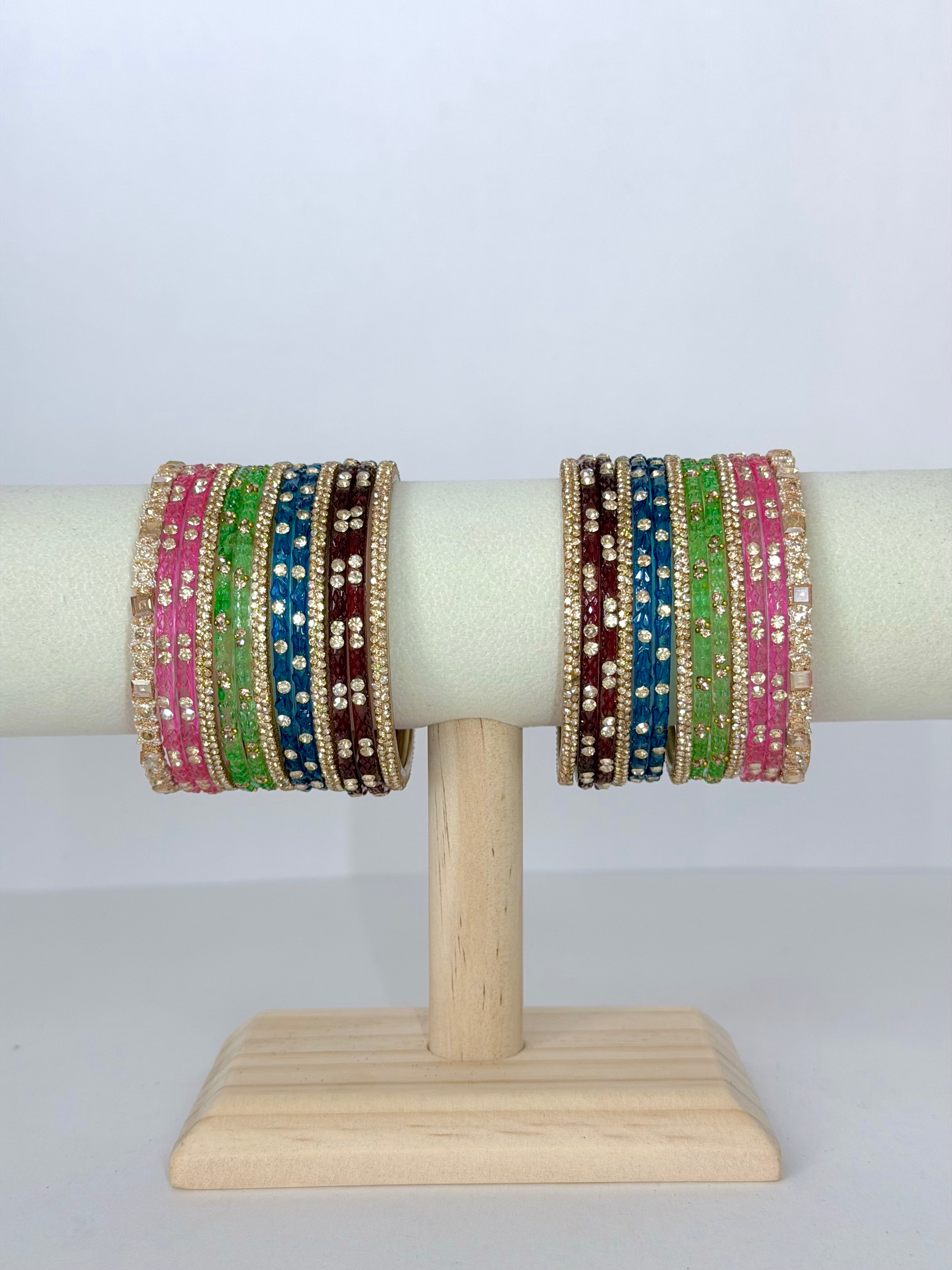 Trending Sajni Glass Bangles Set