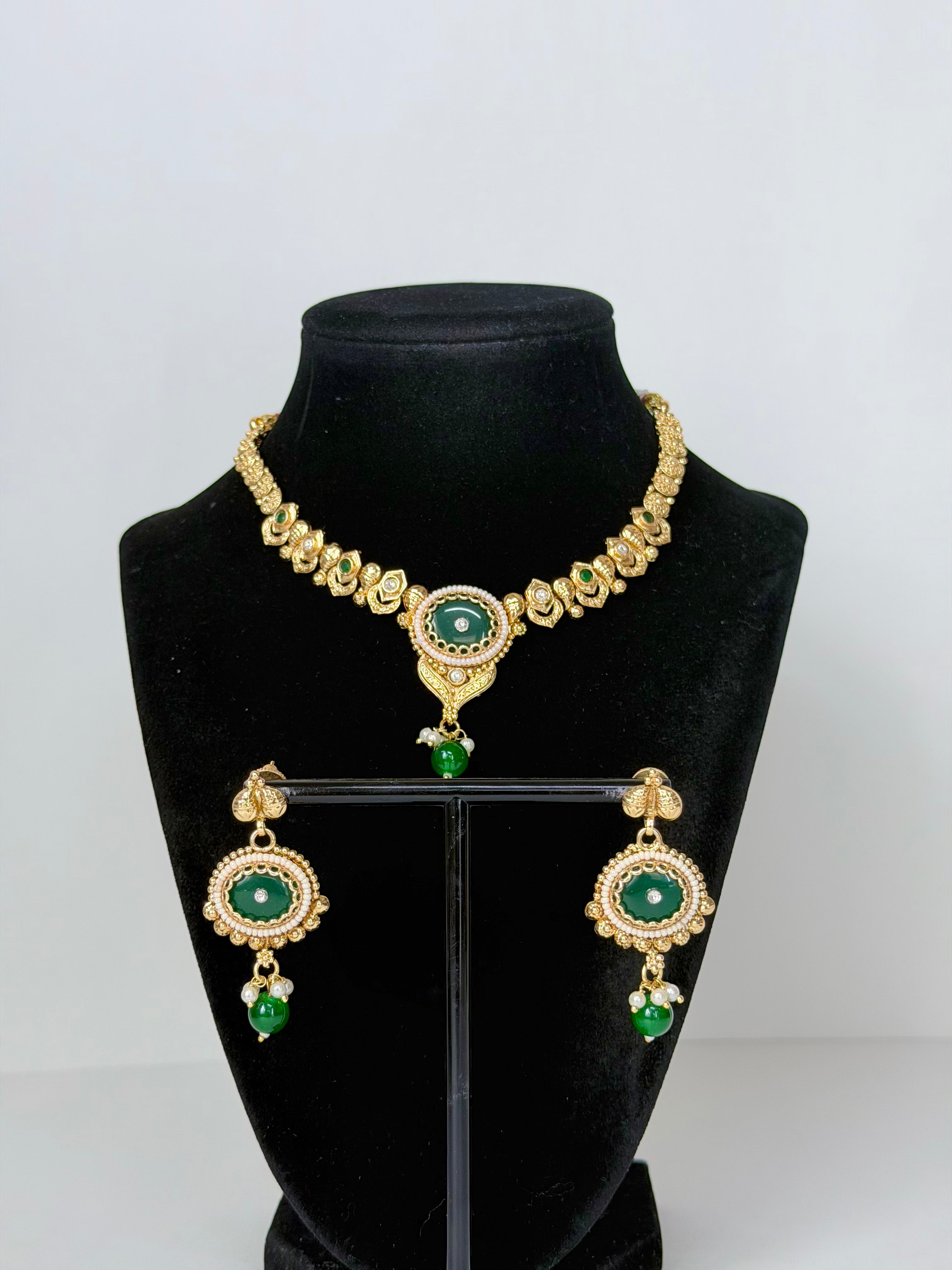 Bollywood Sleek Aafreen Heritage collections Necklace Set with Earrings
