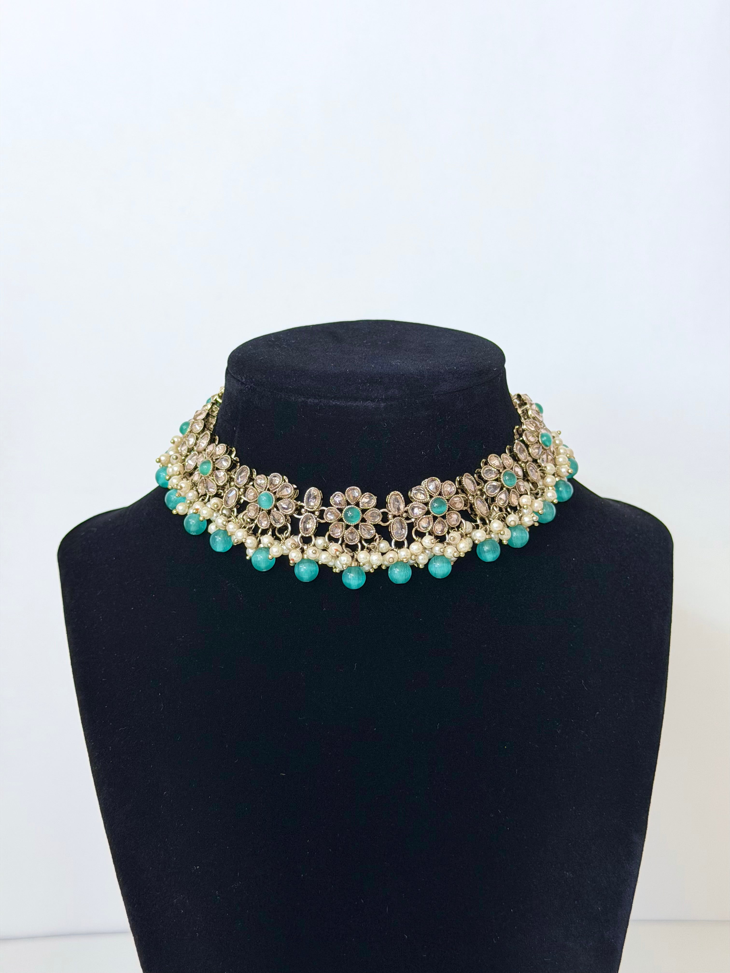 Bollywood Polki Nimrah 2in1 Necklace/Choker Set with Earrings and Tikka
