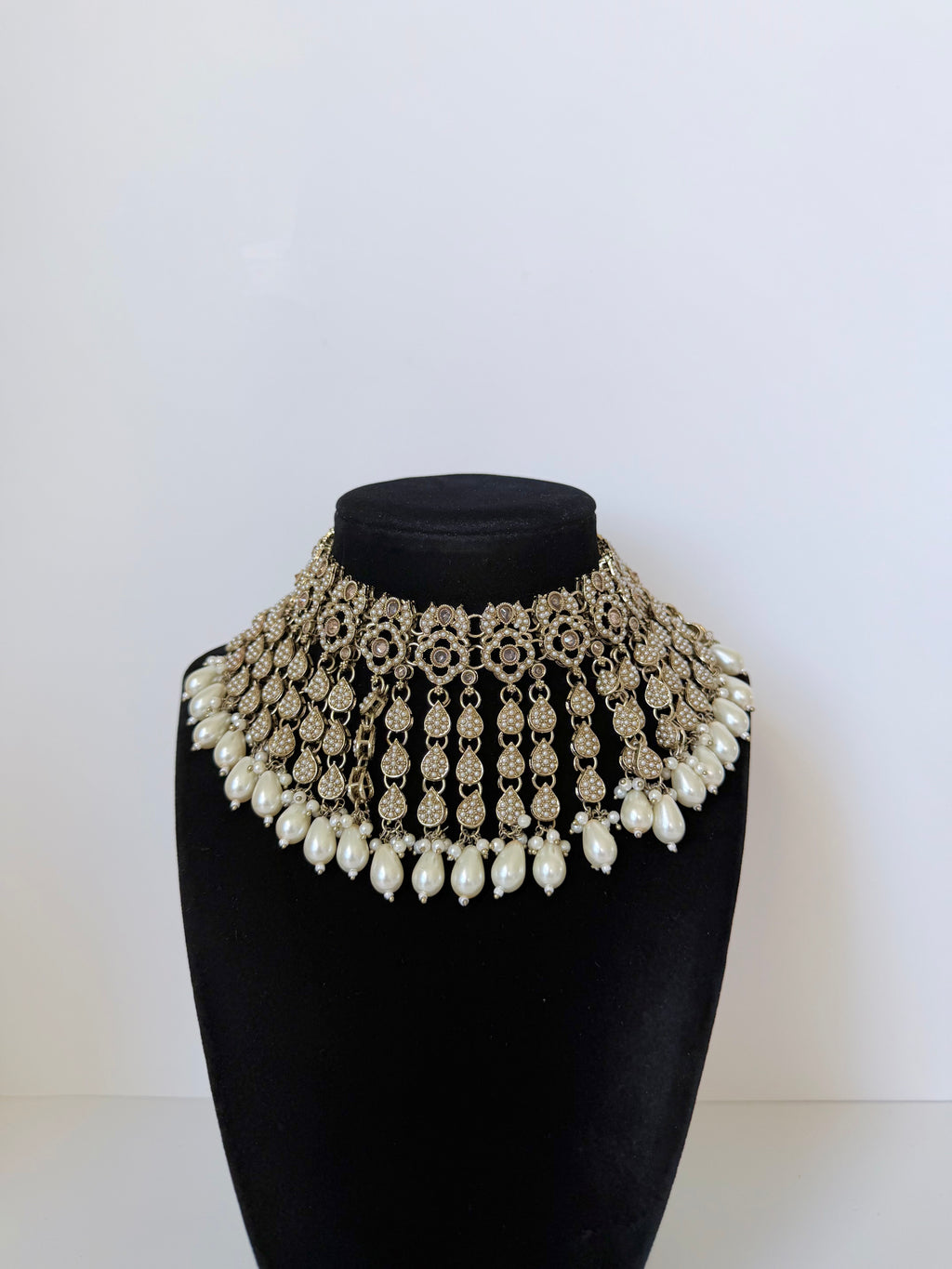 Bollywood Falak Polki Necklace Set with Sahara earrings and TIkka
