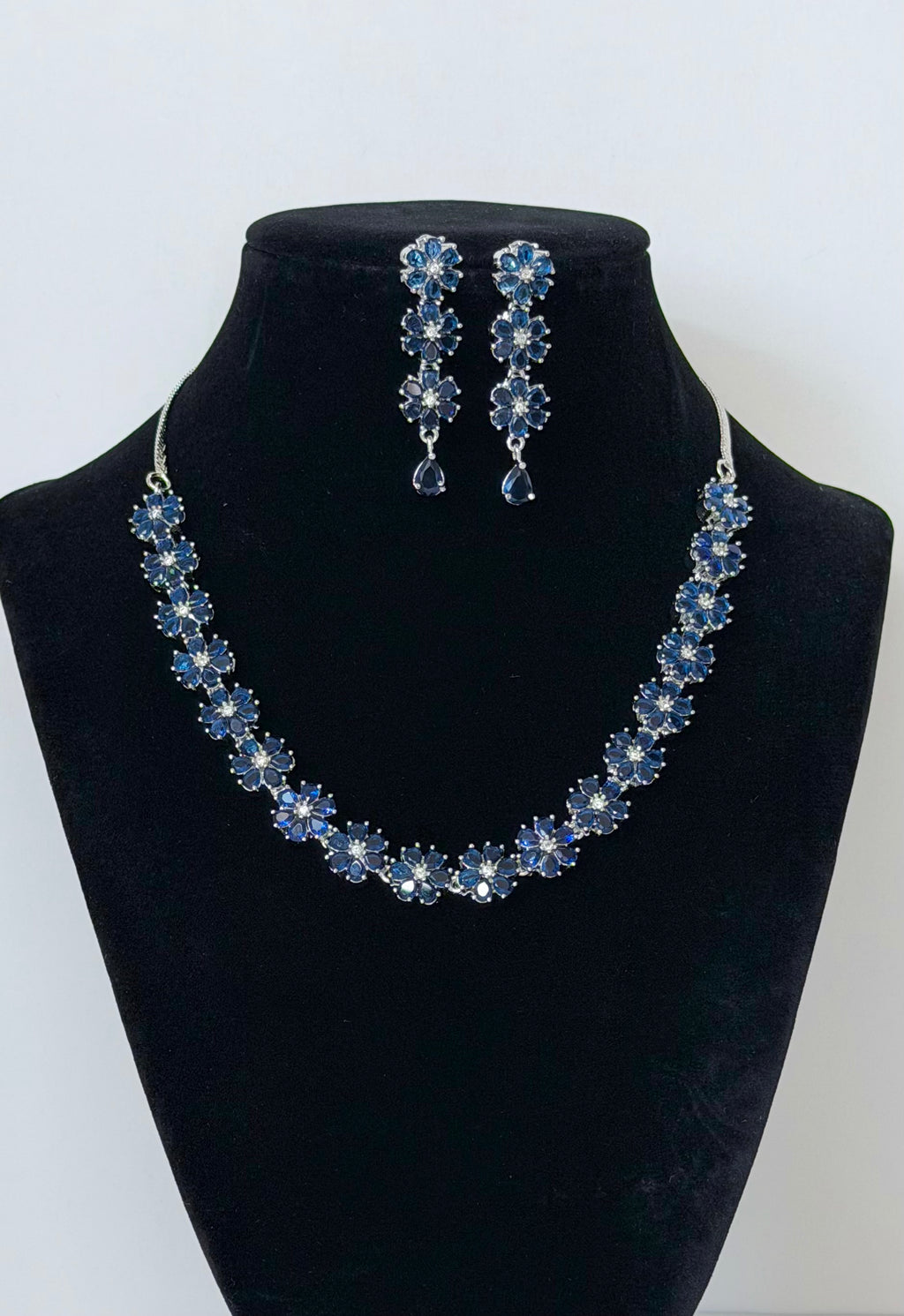 Dainty Diva American Diamond Set with Earrings