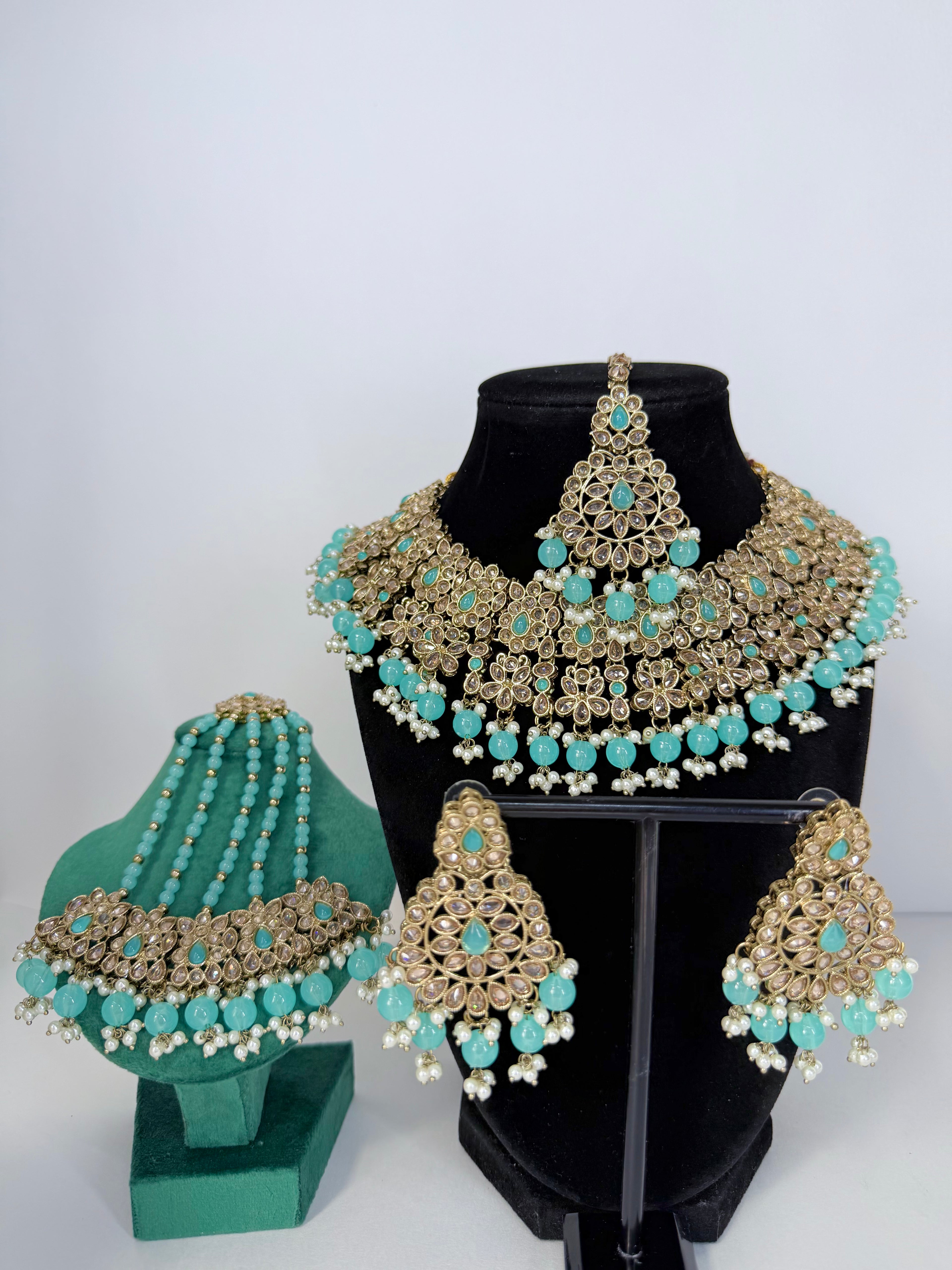 Desi Bollywood Zareena Polki Necklace Set with Earrings, MangTika and Passa